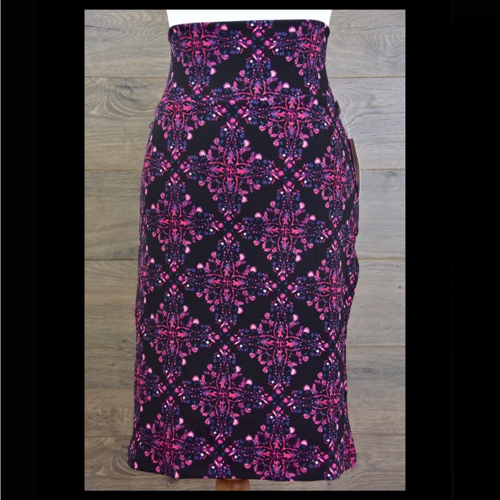 Pencil Skirt Large Lularoe Cassie